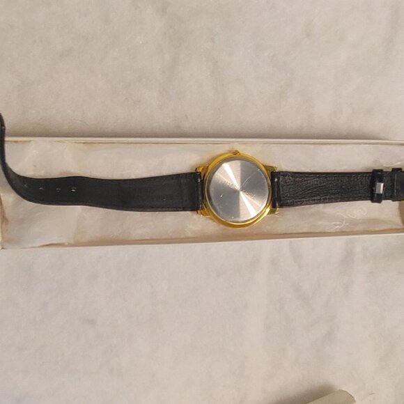 Rare Vintage Political Statement Bill Clinton Nose Grows Wrist Watch - Picture 3 of 3